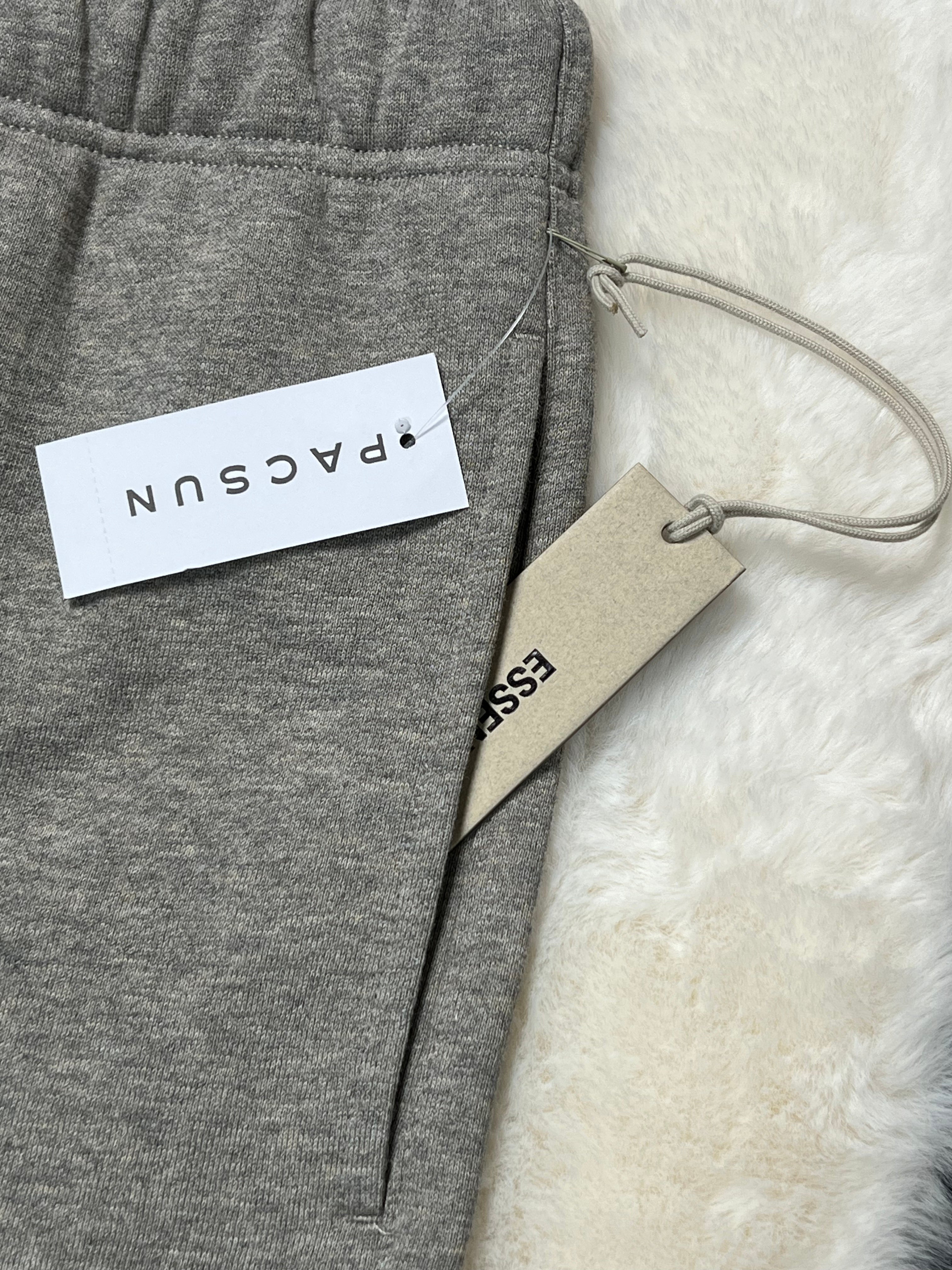 FORMLESS SS22 Fear of God Essentials Dark Oatmeal Oversized Fleece Sweatpants | Streetwear