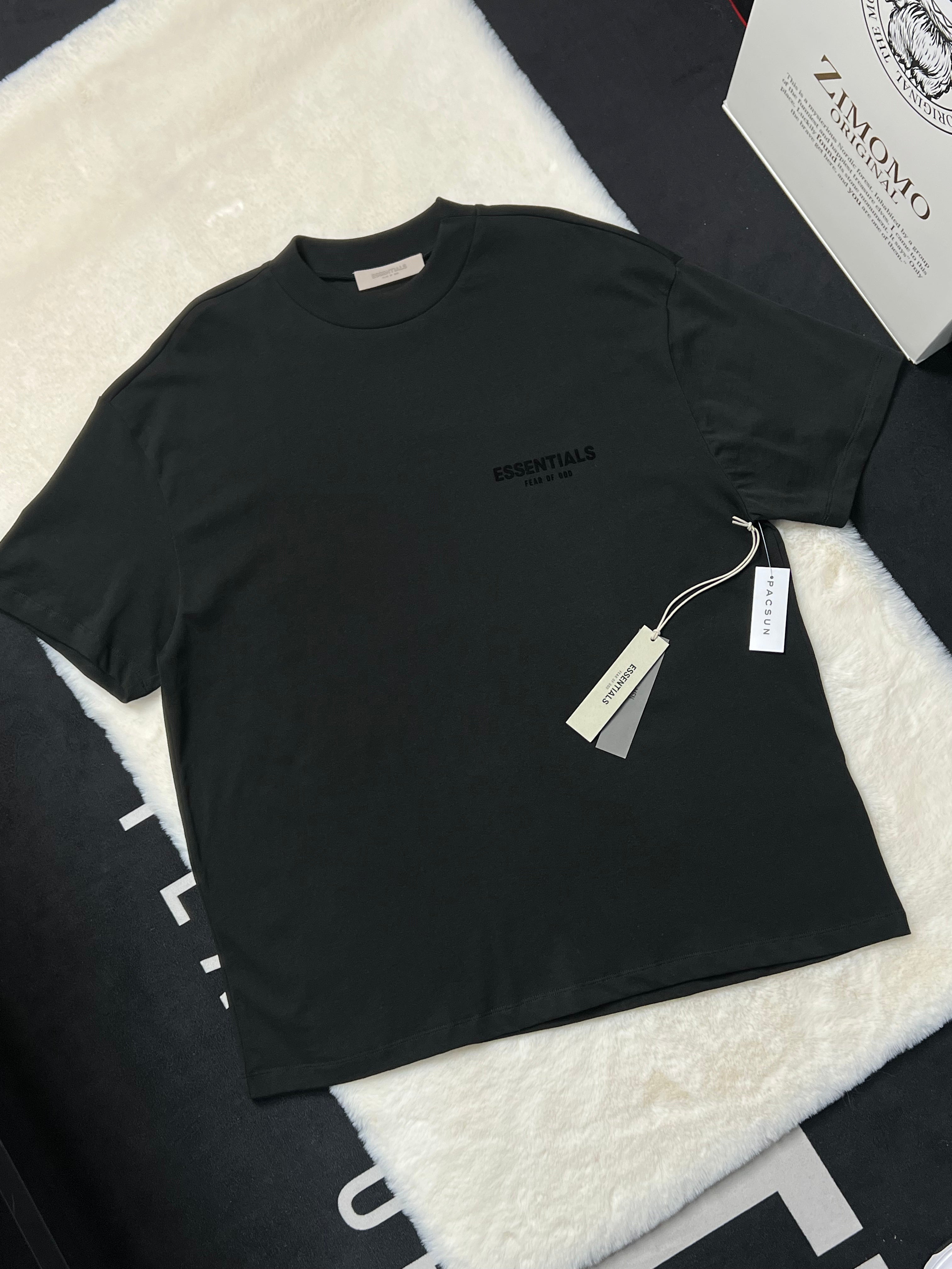 Fear of God Essentials Oversized Shirt - All Black (SS22) | FORMLESS