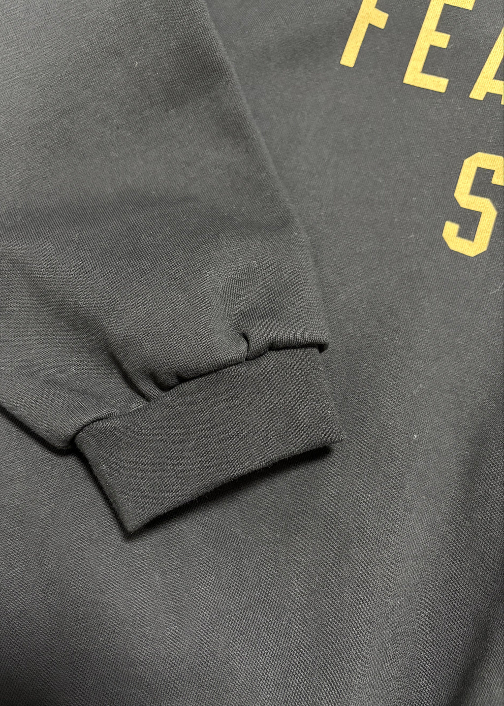 FORMLESS FW25 Fear of God Essentials Black Gold Oversized Fleece Sweatshirt| Streetwear