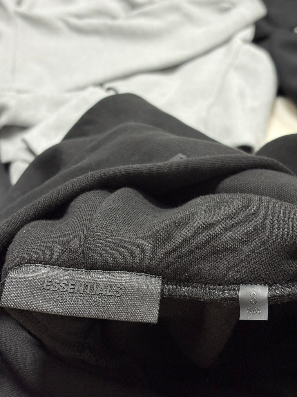 FORMLESS FW25 Fear of God Essentials Black Gold Oversized Fleece Sweatshirt| Streetwear