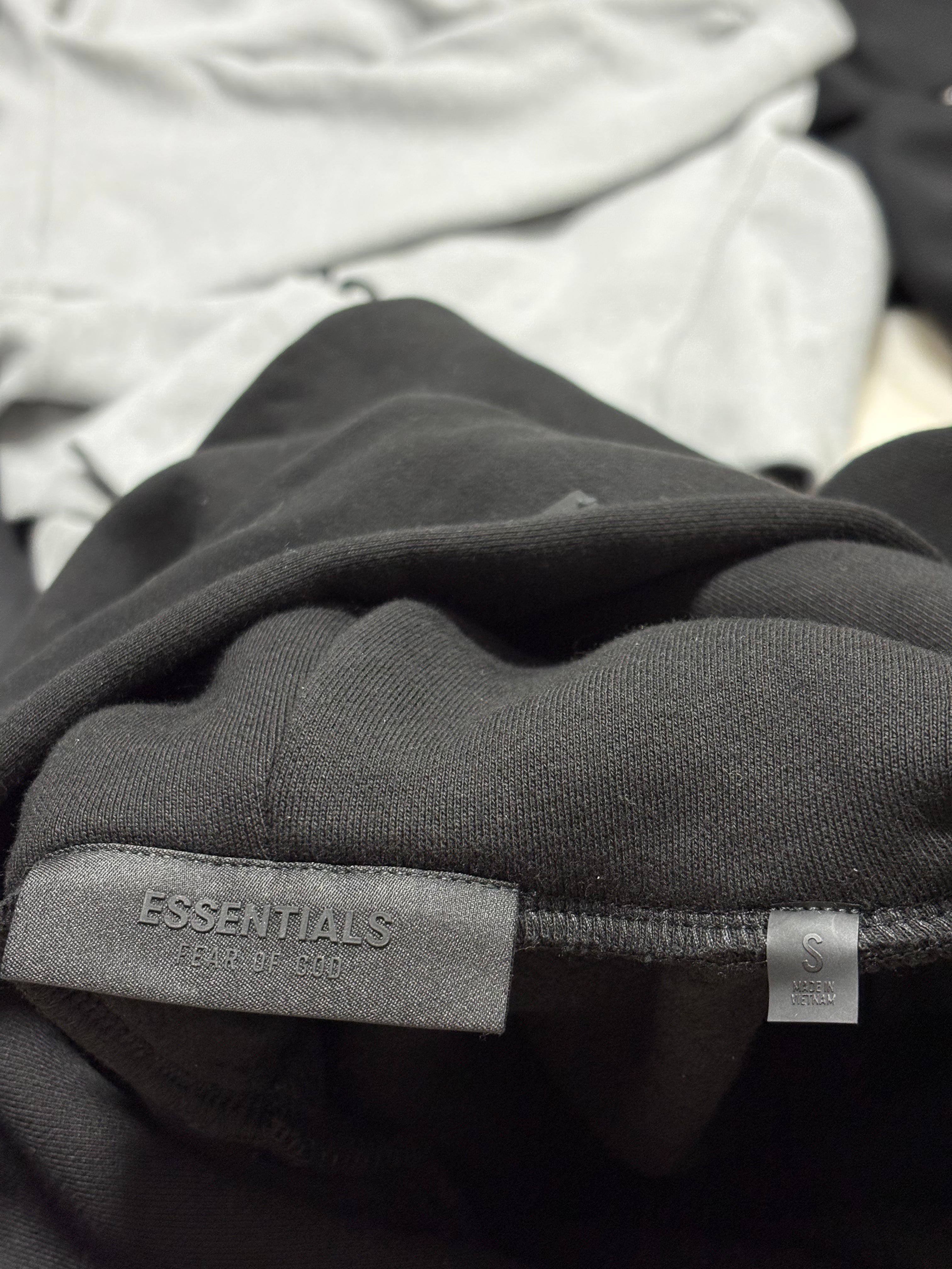 FORMLESS FW25 Fear of God Essentials Black Gold Oversized Fleece Sweatshirt| Streetwear